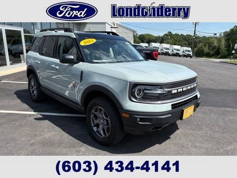 Used 2023 Ford Bronco Sport Badlands w/ Premium Package AWD/4WD image 1