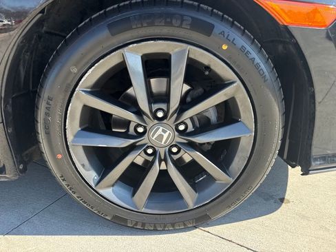 Used 2021 Honda Civic EX image 11