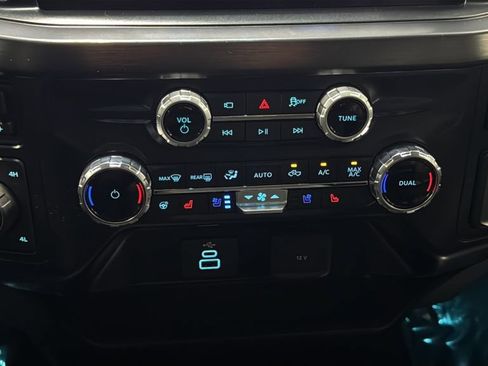 Used 2025 Ford F350 Lariat w/ Camper Package AWD/4WD image 31