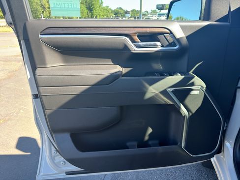New 2026 Chevrolet Silverado 1500 RST w/ Safety Package AWD/4WD image 17