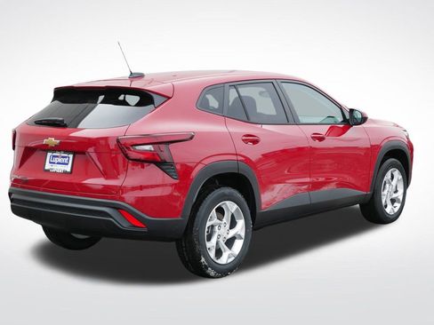 New 2026 Chevrolet Trax LS w/ LS Convenience Package image 4