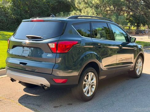 Used 2019 Ford Escape SEL AWD/4WD image 5