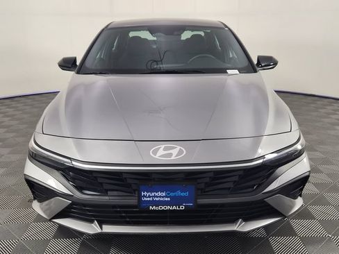 Certified 2025 Hyundai Elantra Sport FWD image 7
