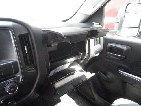 Used 2017 Chevrolet Silverado 3500 W/T RWD image 14