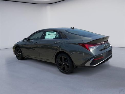 New 2026 Hyundai Elantra N Line FWD image 3