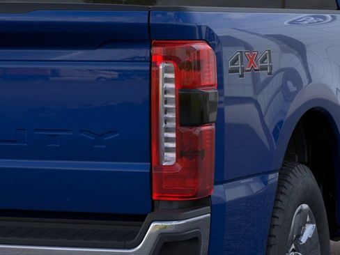 New 2026 Ford F250 Lariat w/ Lariat Premium Package AWD/4WD image 21