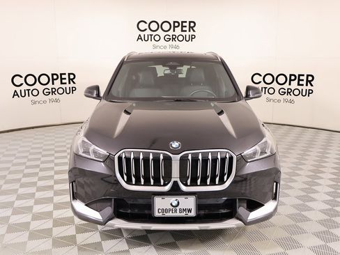 Used 2025 BMW X1 xDrive28i image 9