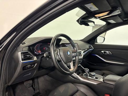 Used 2019 BMW 330i xDrive Sedan w/ Convenience Package AWD/4WD image 10