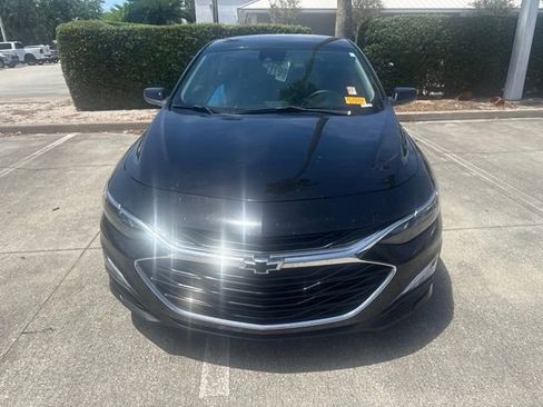 Used 2024 Chevrolet Malibu RS FWD image 2