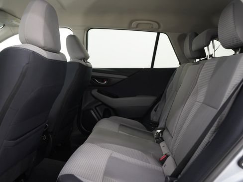Used 2024 Subaru Outback Premium image 17