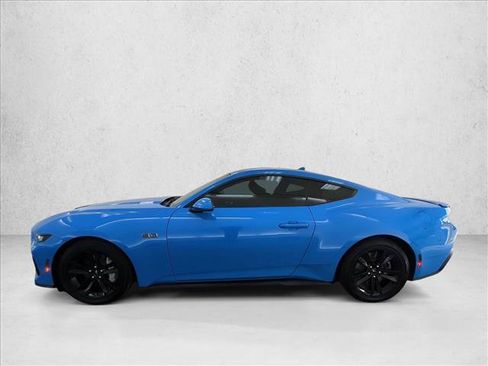Used 2024 Ford Mustang GT RWD image 9