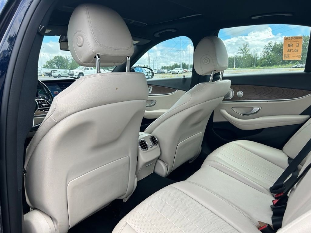 Used 2019 Mercedes-Benz E 300 image 15