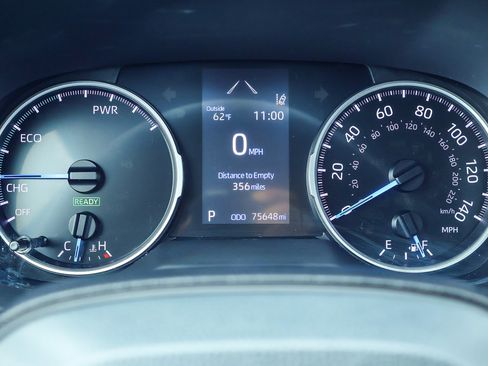 Used 2021 Toyota RAV4 LE AWD/4WD image 11