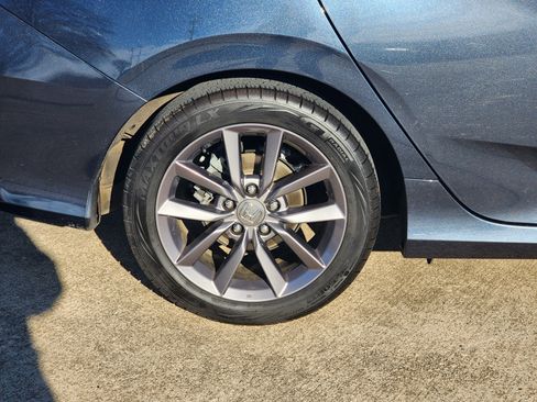 Certified 2020 Honda Civic EX image 11