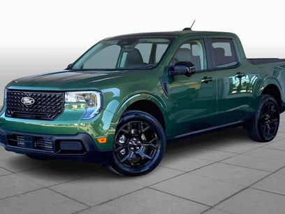 Used 2025 Ford Maverick Lariat w/ Black Appearance Package