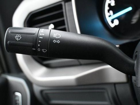 Used 2023 Ford F150 XLT image 34