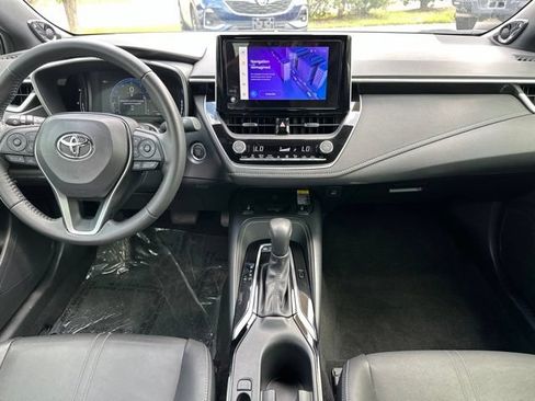 Used 2024 Toyota Corolla XSE FWD image 11