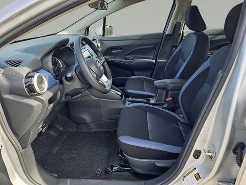 New 2025 Nissan Versa SV w/ Trunk Package FWD image 14