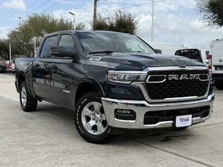 Used 2025 RAM 1500 Big Horn video 2