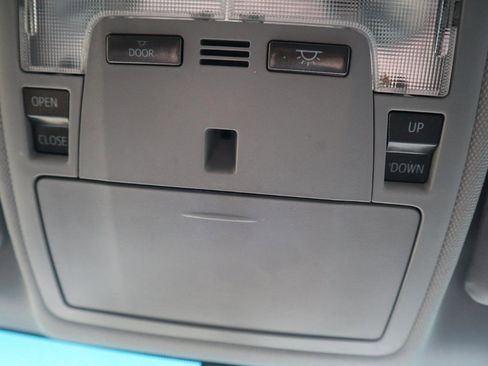 Used 2016 Toyota Camry XSE w/ Moonroof Package image 74