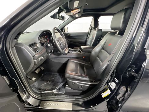 Used 2023 Dodge Durango GT image 21