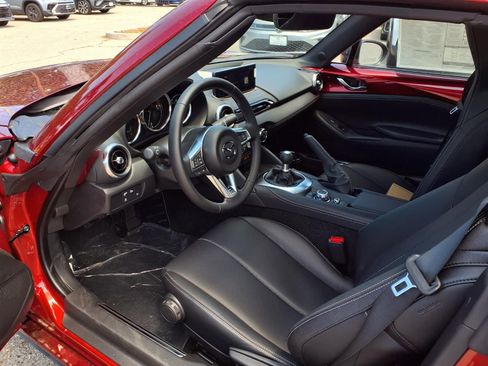 New 2026 MAZDA MX-5 Miata RF Grand Touring w/ Weather Package RWD image 15