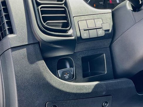 New 2026 RAM ProMaster 3500 w/ Convenience Group FWD image 10