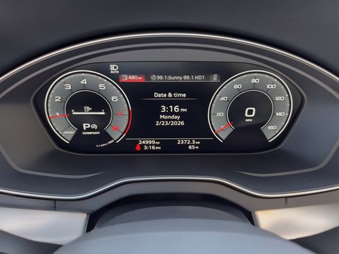 Used 2025 Audi Q5 2.0T Premium image 26