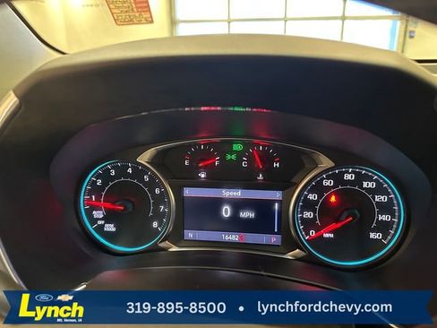 Used 2023 Chevrolet Equinox LT image 30