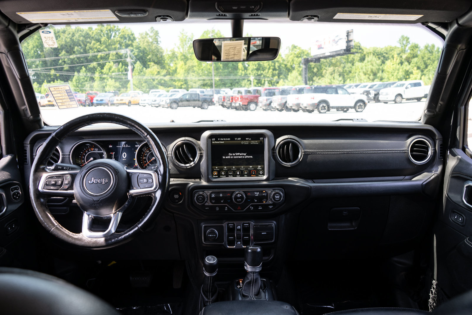 Used 2020 Jeep Gladiator Overland AWD/4WD image 19