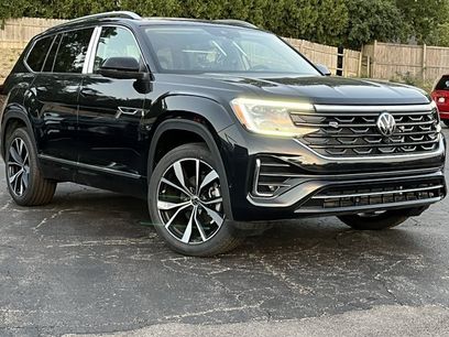New 2026 Volkswagen Atlas SEL Premium R-Line