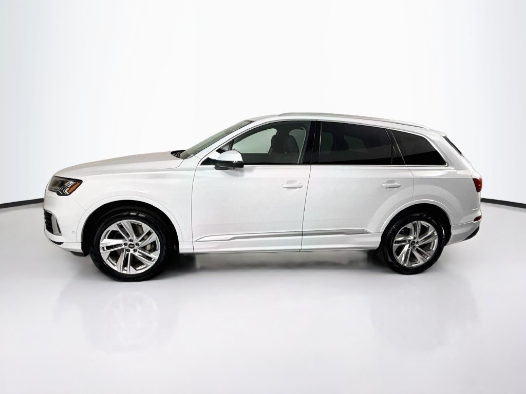 Certified 2023 Audi Q7 3.0T Premium AWD/4WD image 8