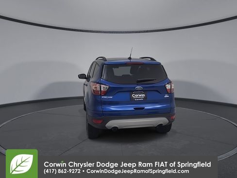 Used 2018 Ford Escape SE FWD image 12