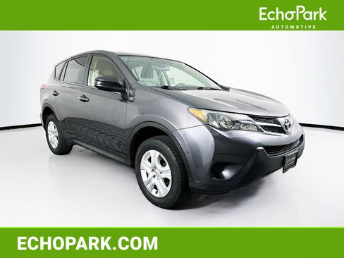 Used 2015 Toyota RAV4 LE image 1