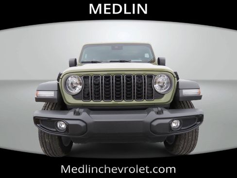 Used 2025 Jeep Wrangler Unlimited Sport S 4xe w/ Convenience Group image 3