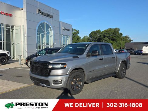 Used 2025 RAM 1500 Big Horn AWD/4WD image 1