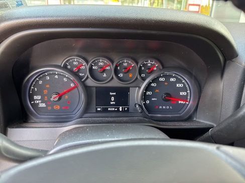 Used 2023 Chevrolet Silverado 1500 Custom w/ LPO, Dark Essentials Package RWD image 33
