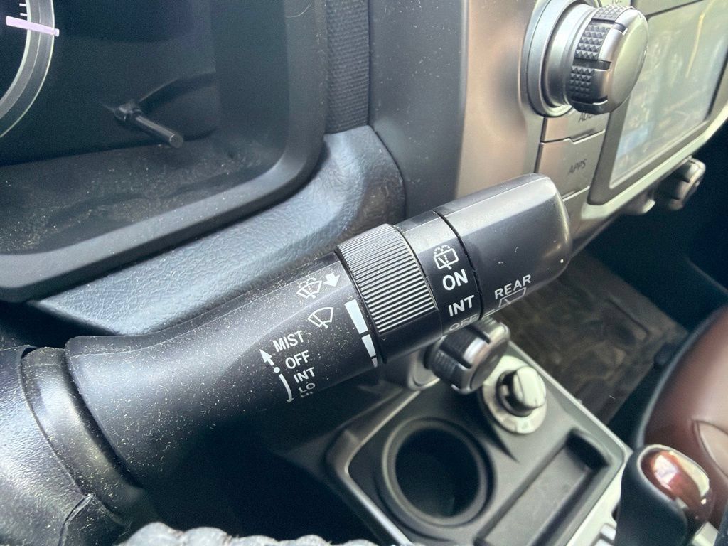 Used 2019 Toyota 4Runner Limited AWD/4WD image 22