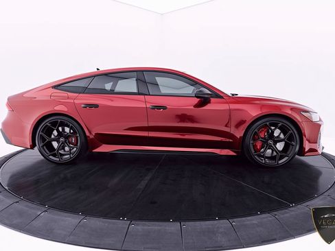 Used 2024 Audi RS 7 Performance AWD/4WD image 20