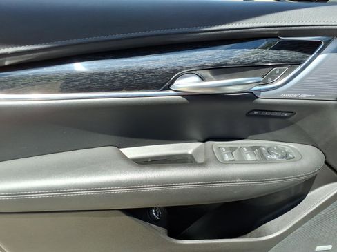 Certified 2023 Cadillac XT5 Premium Luxury AWD/4WD image 20
