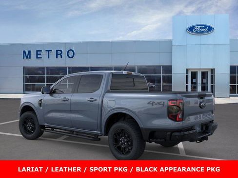 New 2025 Ford Ranger Lariat w/ Black Appearance Package image 5