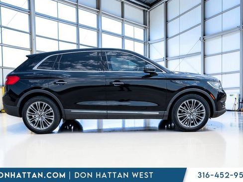Used 2018 Lincoln MKX Reserve w/ Lincoln MKX Climate Package FWD image 25