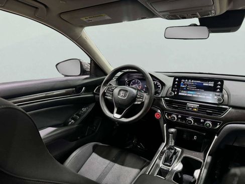 Used 2020 Honda Accord EX image 44