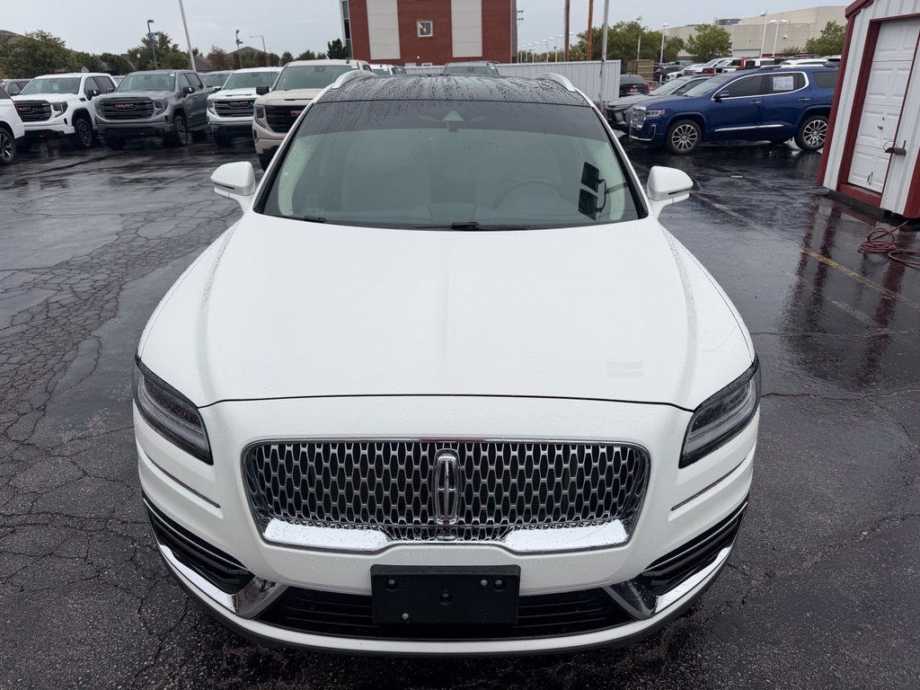 Used 2020 Lincoln Nautilus Reserve w/ Equipment Group 201A FWD image 9