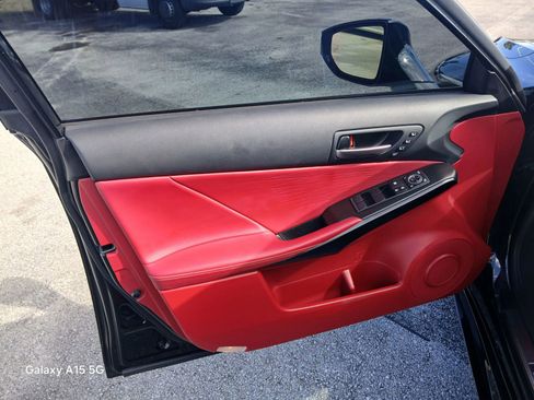 Used 2025 Lexus IS 350 F Sport image 11