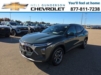 New 2026 Chevrolet Trax LT w/ Driver Confidence Package