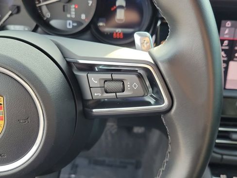 Used 2022 Porsche Macan AWD/4WD image 22