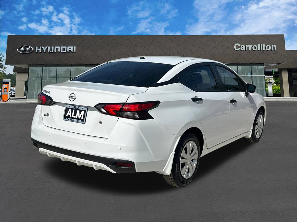 Used 2025 Nissan Versa S w/ Trunk Package FWD image 5