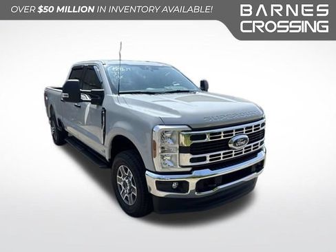 Used 2025 Ford F250 XLT w/ FX4 Off-Road Package AWD/4WD image 1