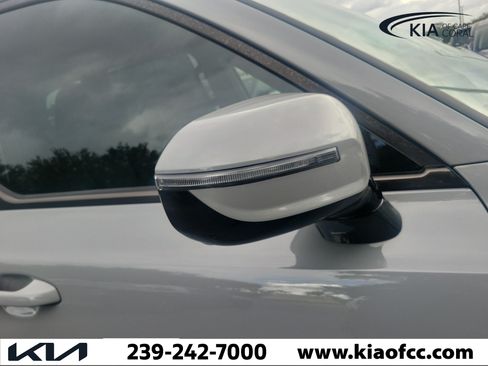 Certified 2024 Kia Telluride SX X-Pro AWD/4WD image 8